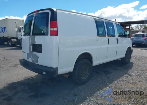 2009 Chevrolet Express 2500 Work Van from USA, damaged, VIN 1GCGG25C891142290
